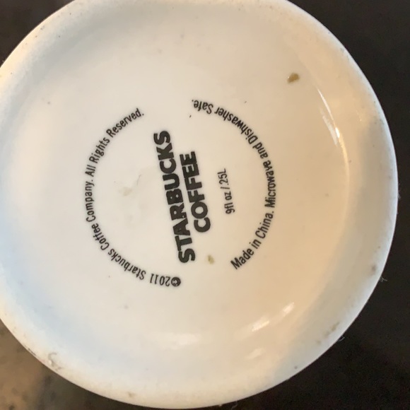 Starbucks holiday mug 9oz - Picture 3 of 3